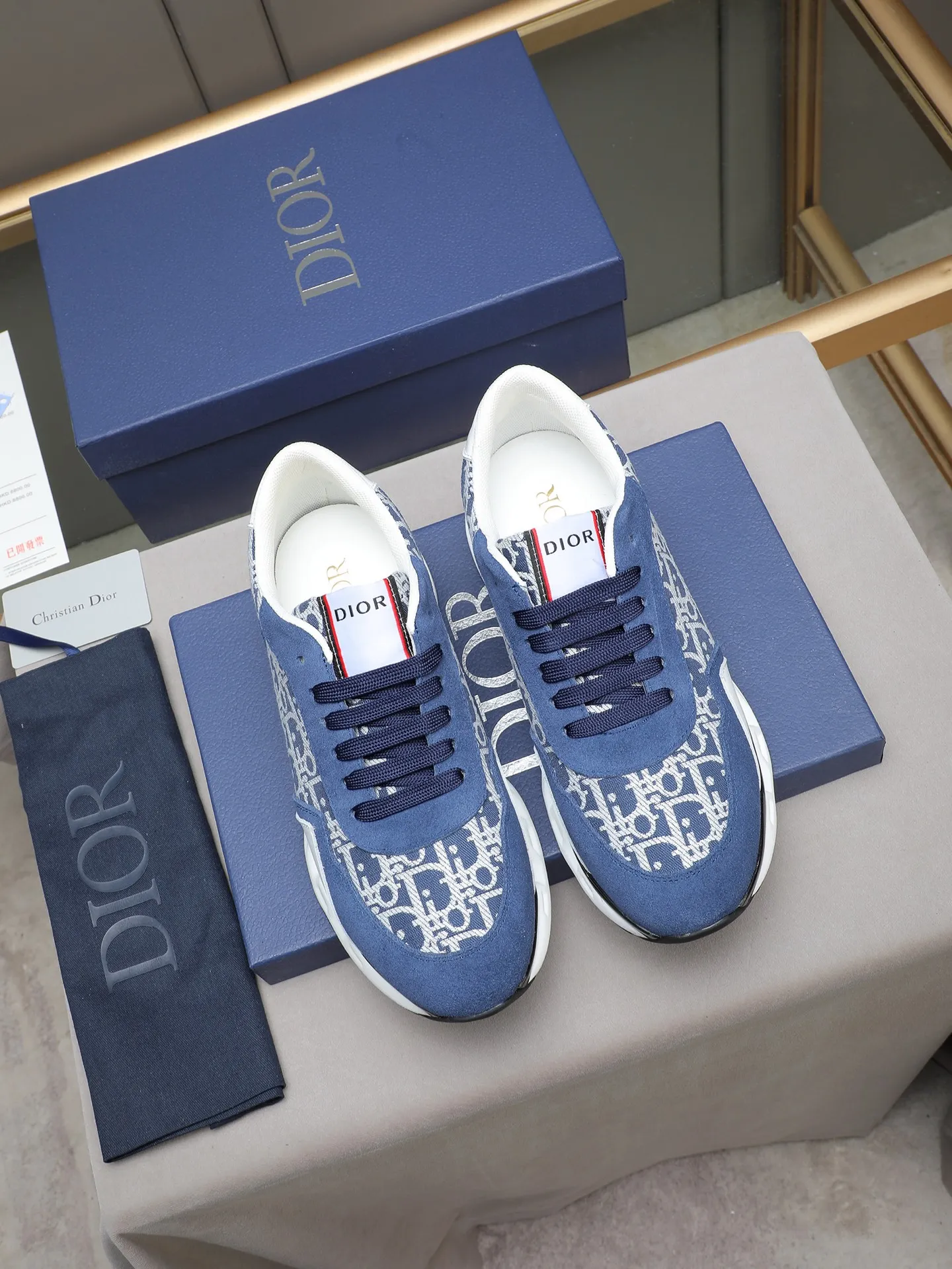PP460 New Dior🆕The latest men's casual sports shoes, the upper is made of imported cowhide➕Dior's special material! Breathable sheepskin. The TPU blade base is lightweight and wear-resistant! Size:38-44 (45 customized)